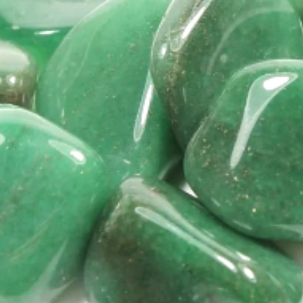 Green Quartz Crystal Meaning